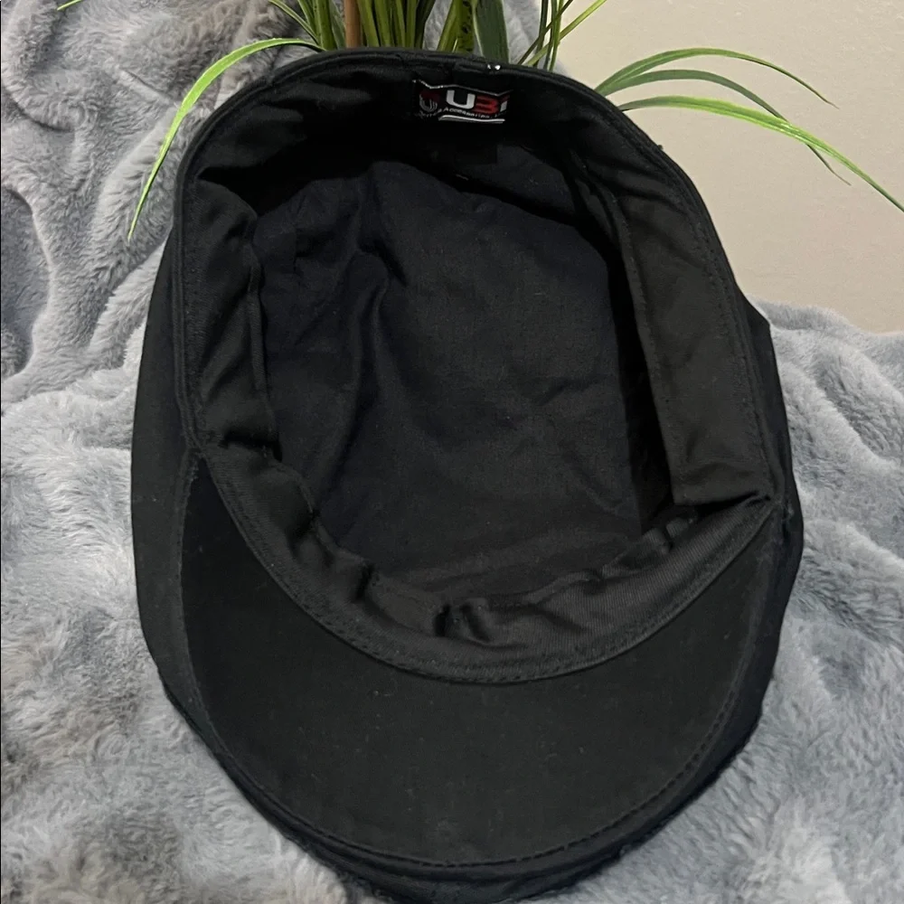 💝 Women's Black Cap with Rhinestones and Velvet Flowers NWT retail $22